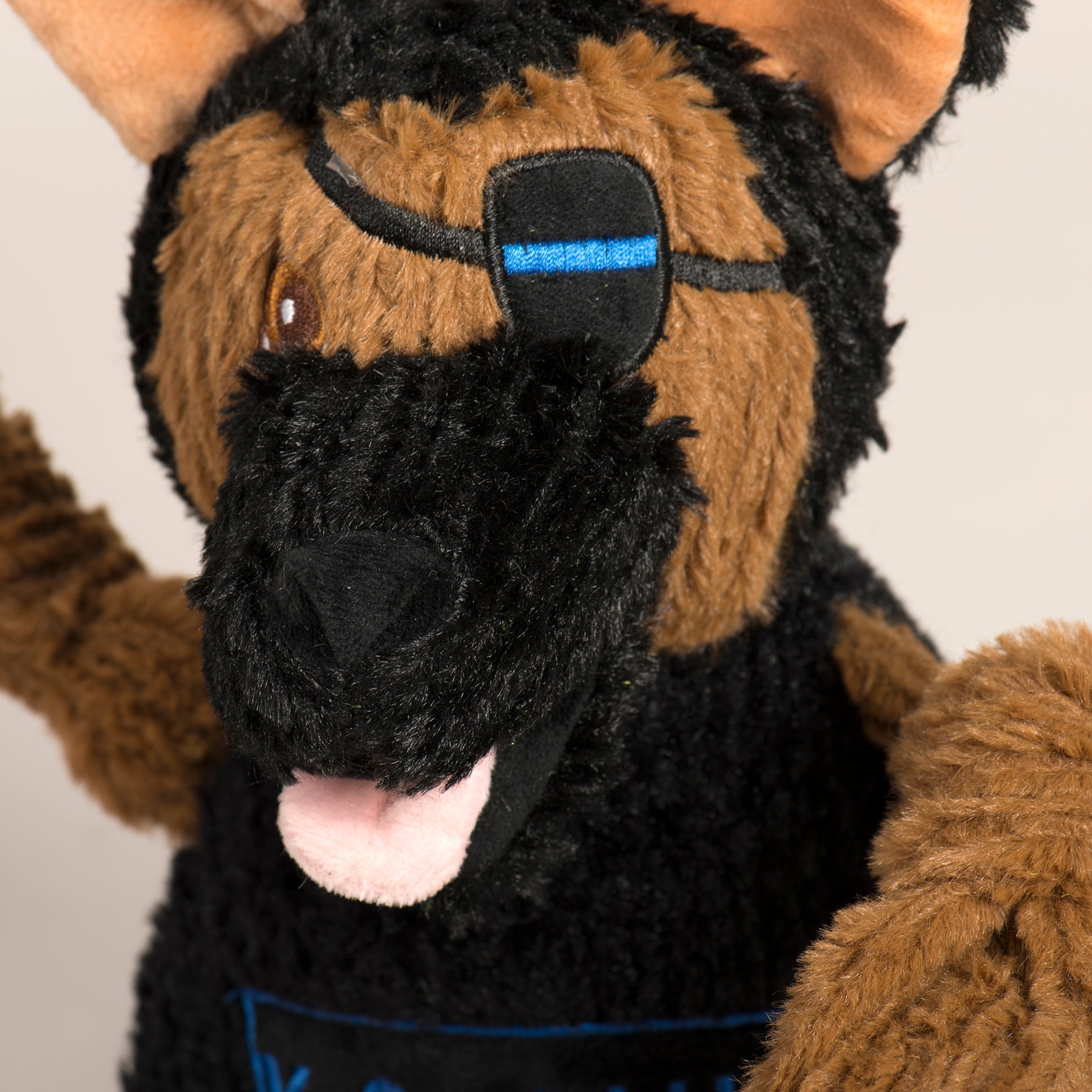 HuggleCause™, Project K-9 Hero, K-9 Chief Knottie® Plush Dog Toy